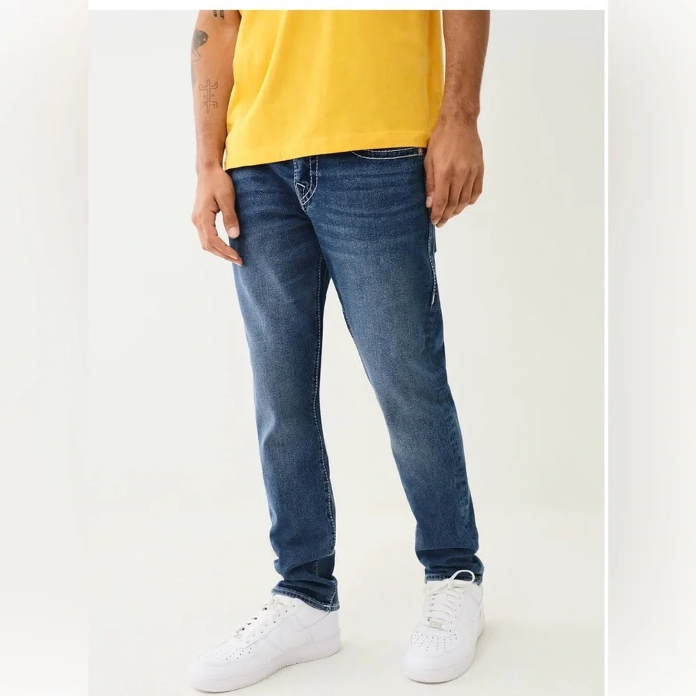 NWT TRUE RELIGION Geno Relaxed Slim Jean’s Men’s Size 34/32 Retail $199